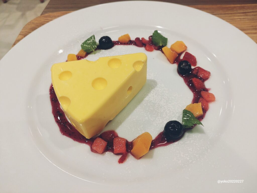 チーズ＆ドリア.スイーツ まるでチーズなチーズケーキ
